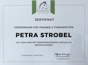 Faszientherapie für Trainer und Therapeuten bei Fitte Pferde & Ponys Stefanie Ruisinger